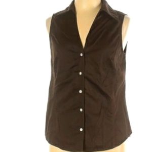 Sleeveless bottom down shirt